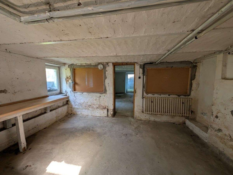 Keller Haus L�hne / Besebruch