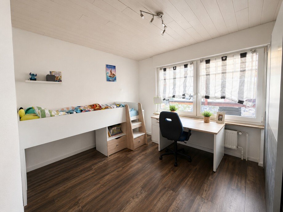 Kinderzimmer 2 OG Zweifamilienhaus H�llhorst