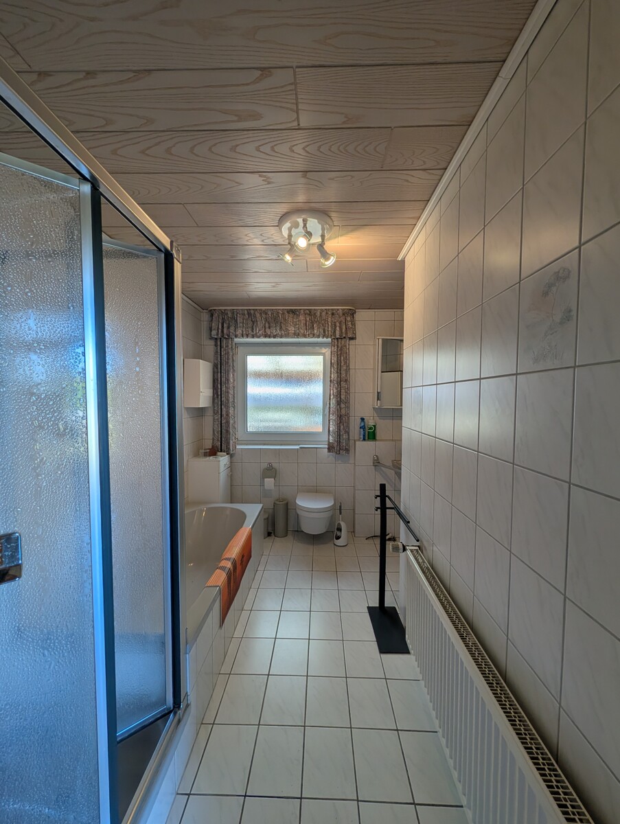  Einfamilienhaus H�llhorst