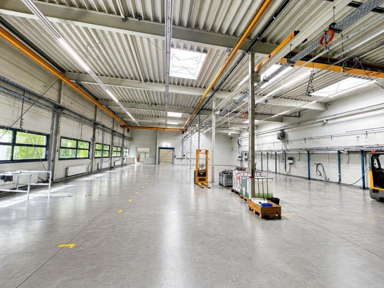 Hauptbild: Lager-/Produktionsanlage in L�bbecke