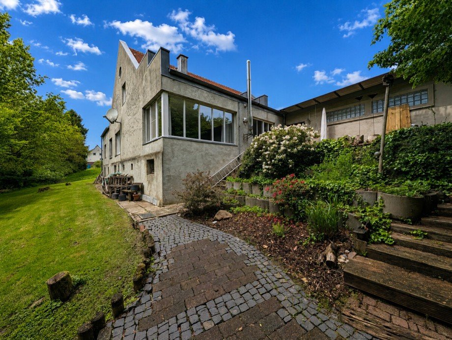  Zweifamilienhaus H�llhorst