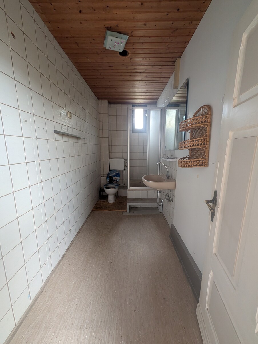 Bad OG Mehrfamilienhaus L�hne / Besebruch