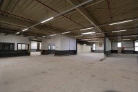 Bild (2b895a30d830a4236a50654a079f73d1): Gepflegte Halle (Teilbar) - optional mit bis zu 150m� B�rofl�che