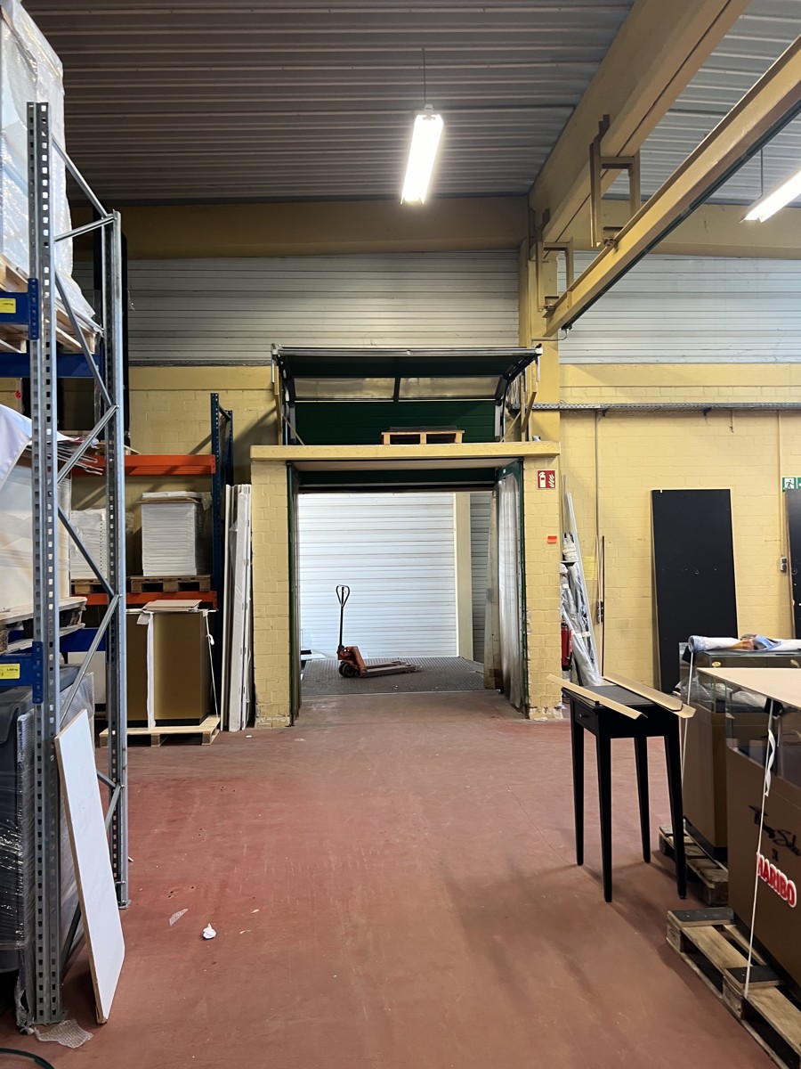 Blick zur Anlieferung Lager L�bbecke