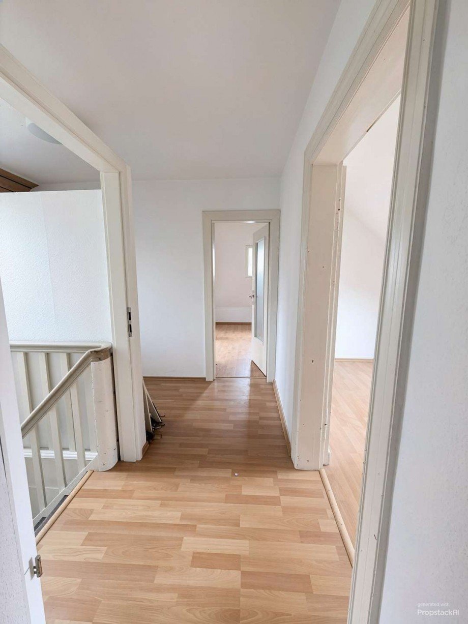 Flur OG - (KI generiert) Haus L�hne / Besebruch