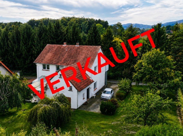 Hauptbild: Reserviert! Einfamilienhaus mit Potenzial - ruhige Lage, nur ein Nachbar