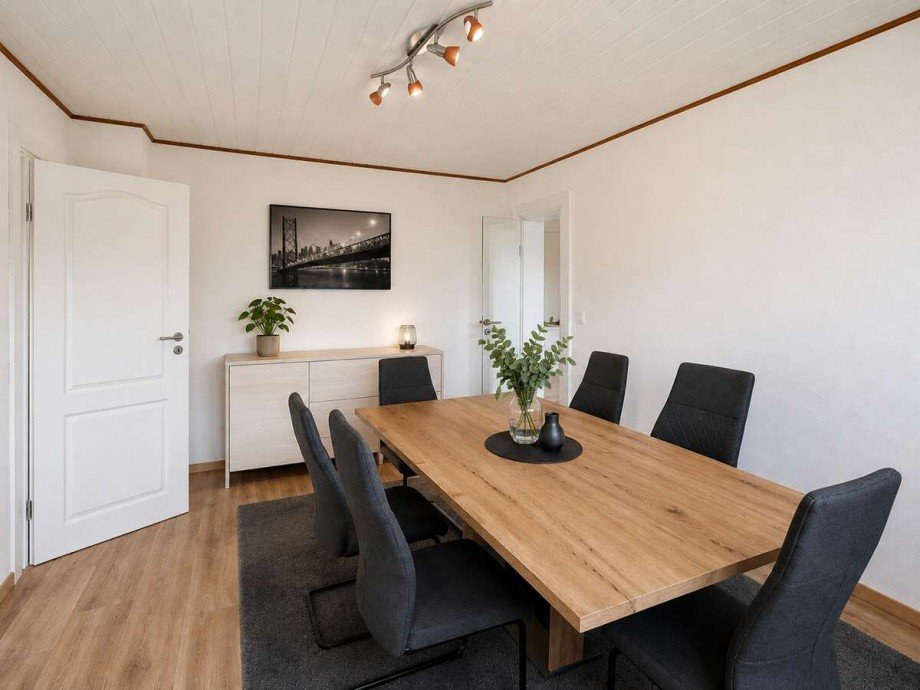 Esszimmer OG Mehrfamilienhaus H�llhorst