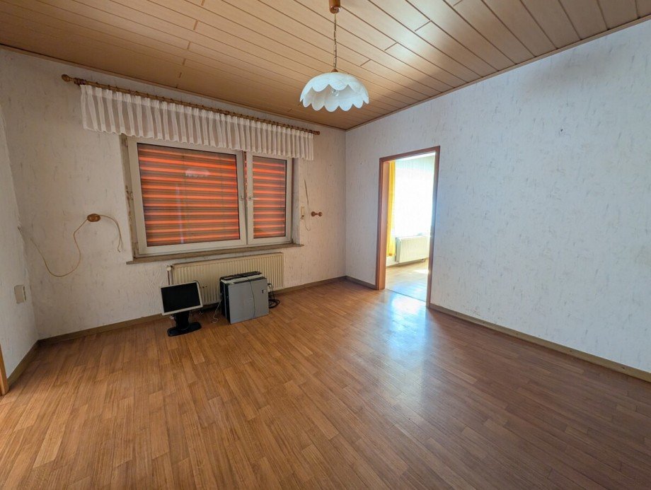 Einfamilienhaus H�llhorst
