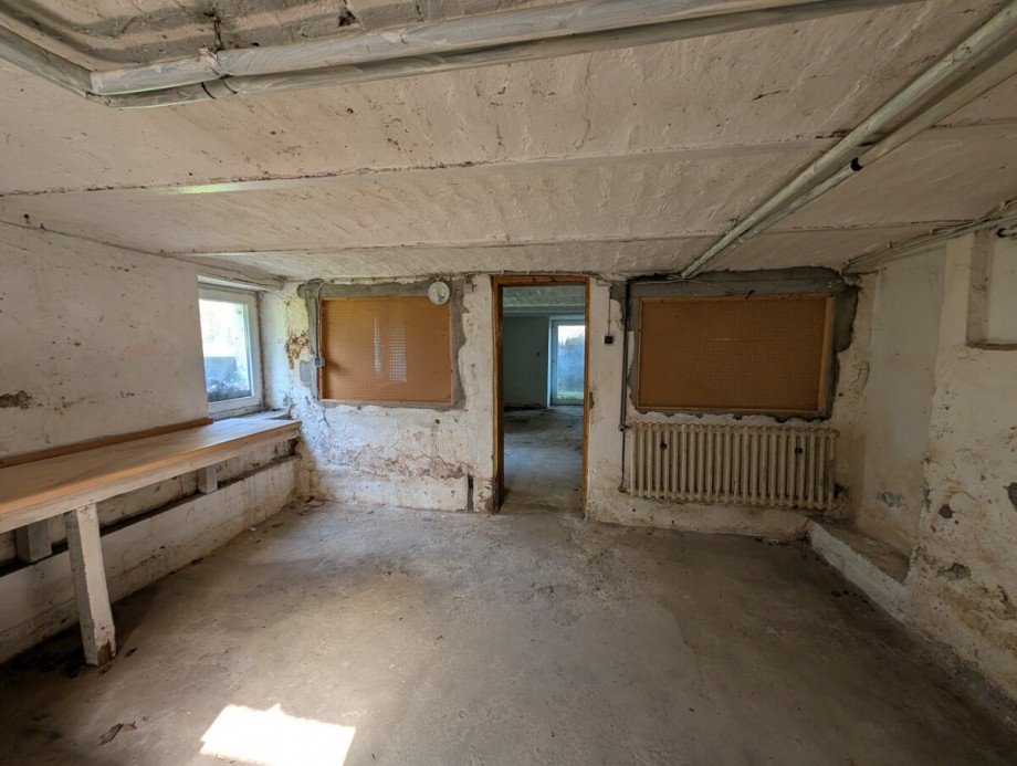 Keller Mehrfamilienhaus L�hne / Besebruch