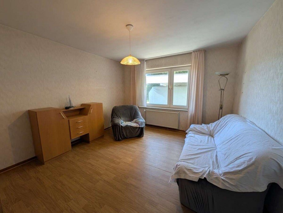  Einfamilienhaus H�llhorst