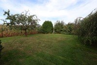 Bild (ea9b48acf584455501a4042109307d16): Reserviert! Einfamilienhaus mit Potenzial - ruhige Lage, nur ein Nachbar