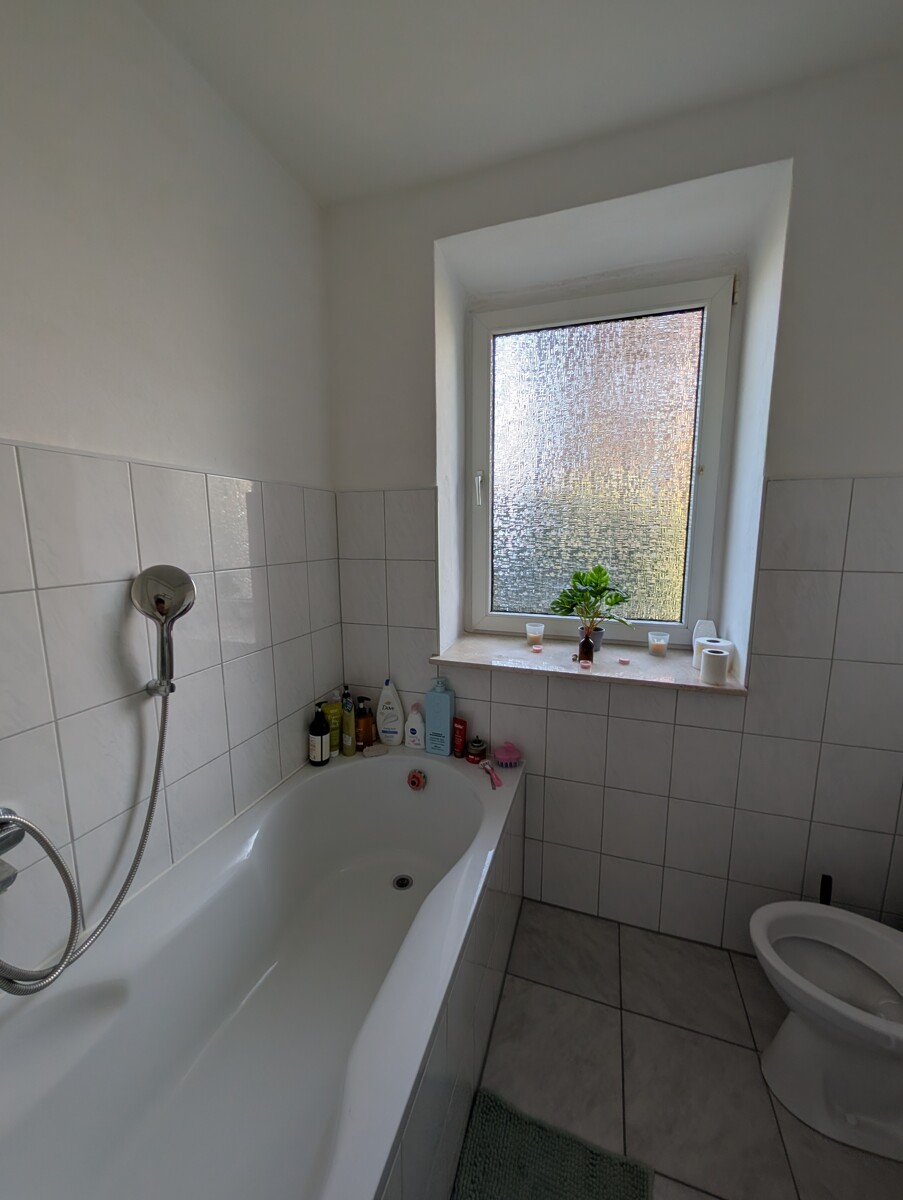 Bad EG Mehrfamilienhaus L�hne / Besebruch